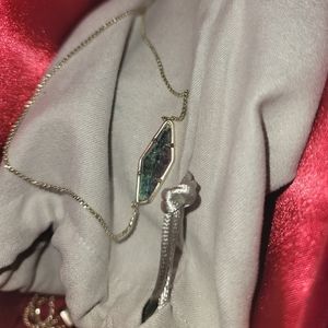 Kendra scott beth necklace